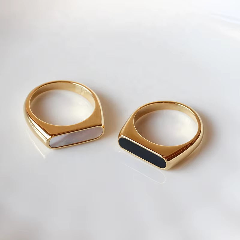 YF2277 Waterproof Jewelry Ins Hot Selling Minimalist 18K Real Gold Plated Stainless Steel Black White Natural Shell Rings