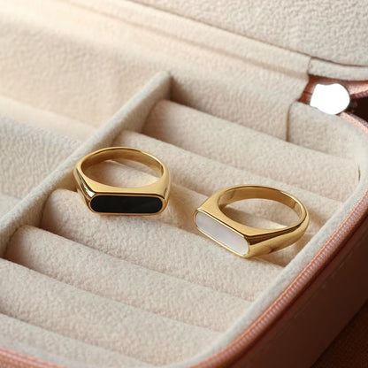 YF2277 Waterproof Jewelry Ins Hot Selling Minimalist 18K Real Gold Plated Stainless Steel Black White Natural Shell Rings