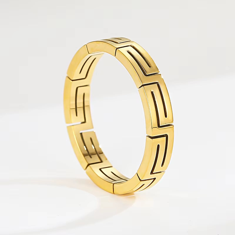 YF2270 Non Tarnish Waterproof Jewelry Stackable Rings Stainless Steel Jewelry 18K Gold Plated Zircon Stacking Ring for Women