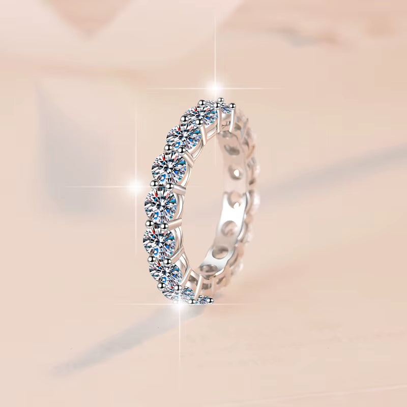 Fine Jewelry Wholesale Prices 3MM/4MM Vvs1Eternal Moissanite Rings Band SS925 Sterling Silver of Ladies Wedding Stackable Rings