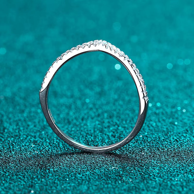 Fine Jewelry Factory Wholesale Prices Women'S Wedding Heart VVS1 Moissanite Diamond S925 Sterling Silver Stackable Rings Ladies