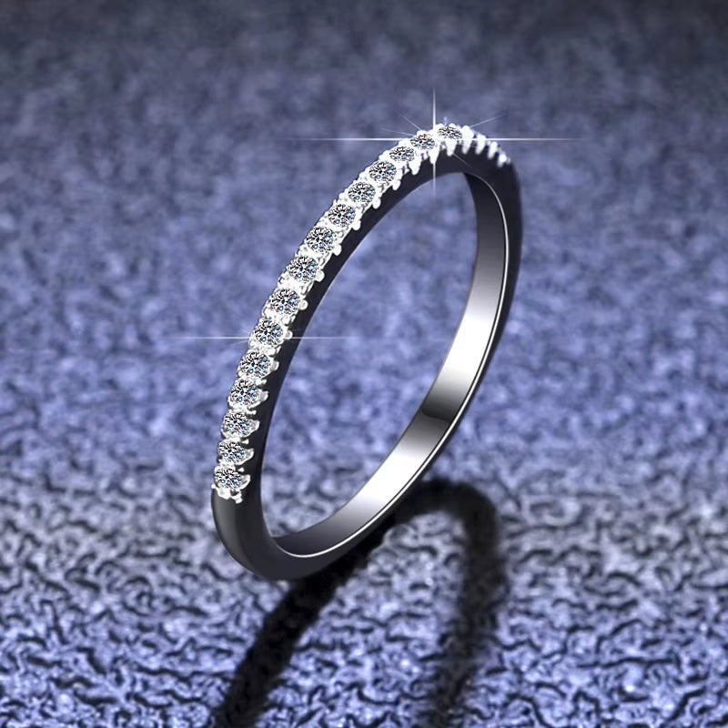 Fine Husky Jewelry Women Fashion Single Charm Simple S925 Sterling Silver GRA Vvs1 Moissanite Ring Band of Ladies Women